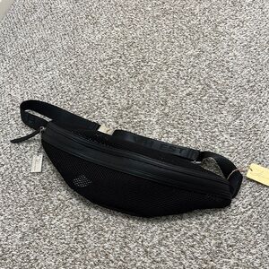 Vintage Havana black mesh cross body belt bag NWT